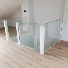 Escalera Lacada 03