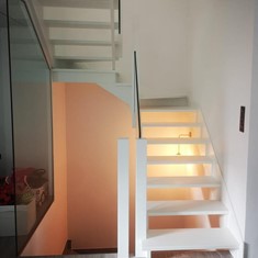 Escalera Lacada 04