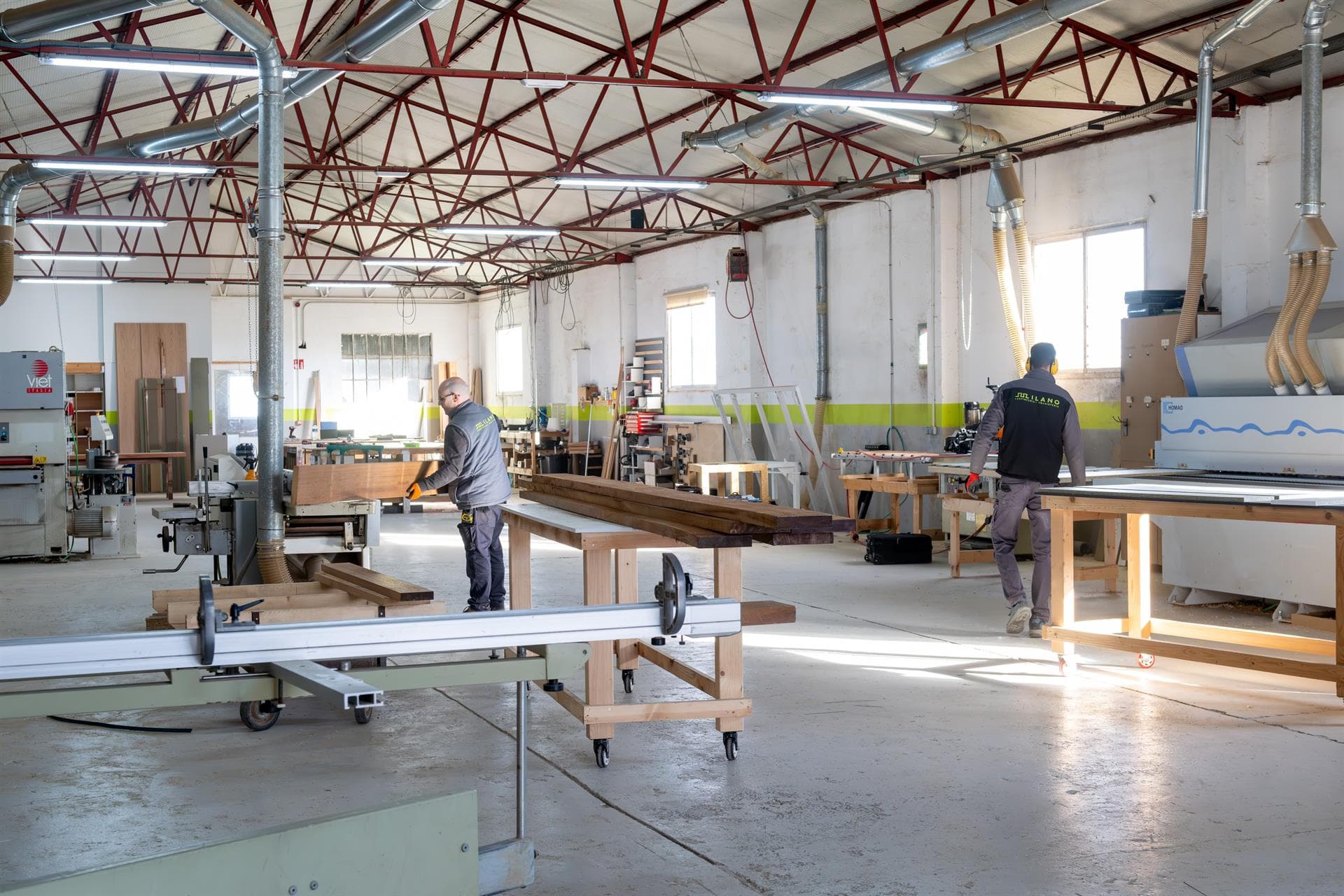 Puertas hechas a la medida de tus sueños