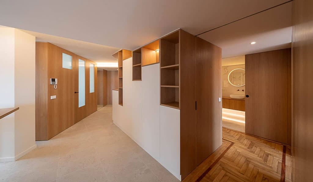 Solicita información sobre nuestras puertas y pide un presupuesto personalizado